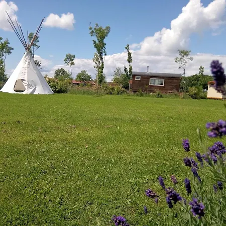 Heerlijk Relaxen, Knusse Vlakbij Zwemplas Appartement